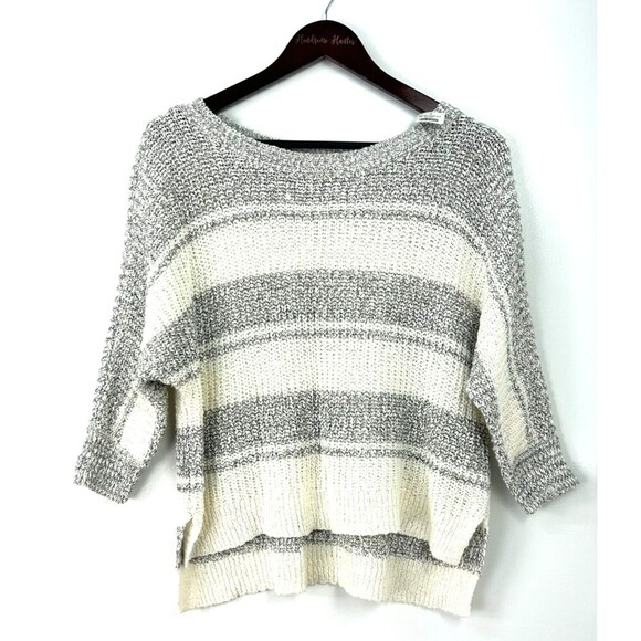 New Hollister Women Oversized Crewneck Sweater Size L Short White Striped 1126U - Picture 1 of 12